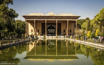 با معماری زیبای چهلستون اصفهان آشنا شوید|چرا به کاخ چهلستون اصفهان چهلستون میگویند؟
