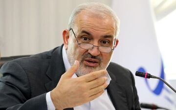 خبر مهم وزیر صمت درباره قیمت خودرو / شورای رقابت از قیمت خودرو کنار می‌رود؟
