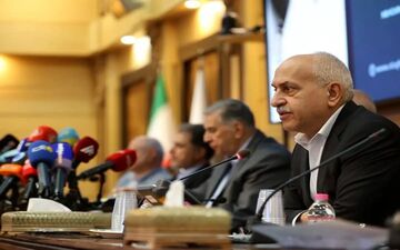 اصلاح بازگشت ارز صادراتی؛ اتاق ایران از بانک مرکزی انتقاد کرد