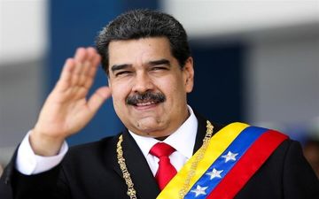 رئیس جمهور ونزوئلا: زمان شجاعت و نبرد فرا رسیده است