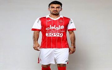  10 سال گذشت؛ بازیکن پرسپولیس و مشکل رفع نشده!