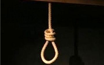 مرد ۲۴ ساله تهرانی خودش را در توالت با کش شلوار دار زد