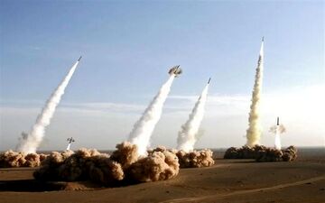 هشدار سپاه: کارکنان صنایع آمریکایی و هم‌پیمان اسرائیل در منطقه فوراً محل کار خود را ترک کنند