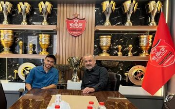 خبر خوش برای هواداران پرسپولیس؛ تمدید قرارداد اورونوف در زمستان

