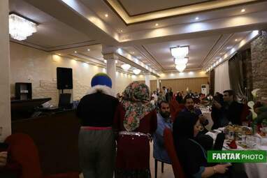دورهمی شب یلدا کانون سخنوران و مجموعه رسانه های فرتاک 