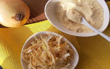 طرز تهیه پودر پیاز | غذاتو رستورانی درست کن!