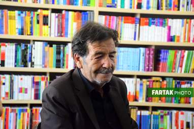 جشن امضا و رونمایی کتاب "بازی و مگی"وچند داستان دیگر... اثر محمد حسن شایانی به روایت تصویر