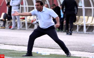 اختصاصی/داوود مهابادی روی لبه تیغ! 