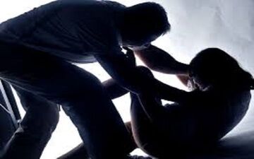 تعرض وحشیانه مردان موتور سوار به دختر جوان/ 16 نفر دستگیر شدند+عکس
