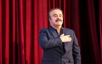 صدیق تعریف امروز تجلیل شد