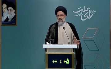 رئیسی: آقای روحانی باید جواب دهد که چرا یک میلیون دانشجوی بیکار داریم! + فیلم