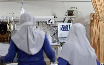 محاسبه تعرفه خدمات پرستاران در گرو اصلاح نظام پرداخت‌ها