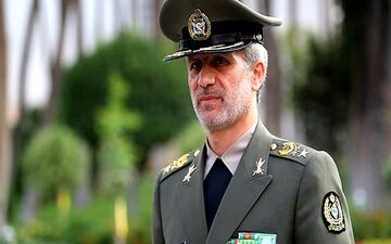  امیر حاتمی: رزمایش‌های نیروهای مسلح طبق برنامه انجام می‌شود 