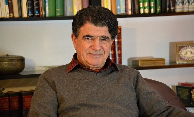 
شایعه نسازید/حال محمدرضا شجریان روبه به بهبود است
