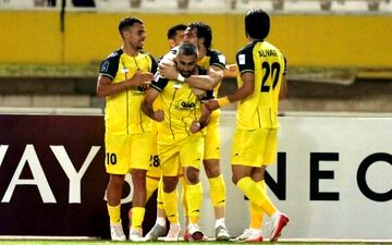 AFC: سپاهان مقابل آخال بی‌دقت بود؛ فرصت‌ها از دست رفتند!