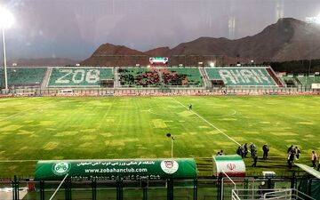 ممنوعیت ورود بانوان به ورزشگاه فولادشهر در بازی ذوب آهن- پرسپولیس