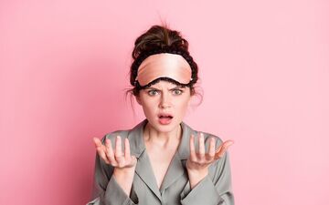 گمگشتگی پس از خواب: چرا گاهی پس از بیداری نمی‌دانیم کجا هستیم؟