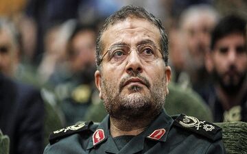سردار سلیمانی: تقویت ۵۴ هزار پایگاه بسیج در سراسر کشور جزو اولویت های ماست
