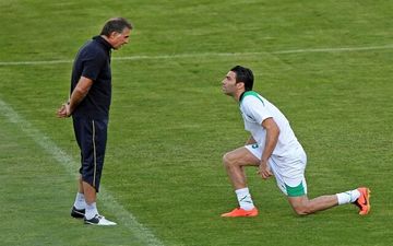باشگاه فولاد حرف تاج را تکذیب کرد