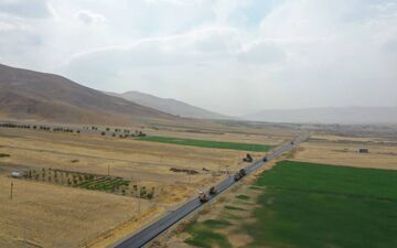 ۴۰ کیلومتر از راه‌های روستایی کرمانشاه بهسازی و روکش آسفالت شد 