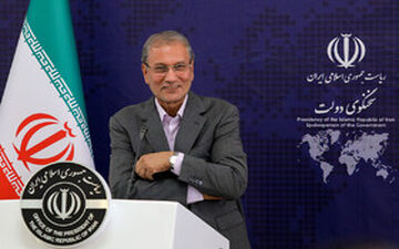 بولتون رفت و ما هنوز ایستاده‌ایم