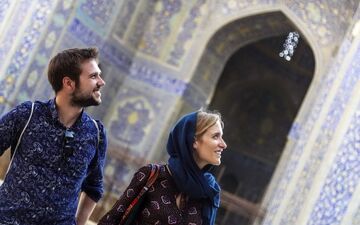  توریست‌ها به امنیت نیاز دارند نه سیم‌کارت خاص 