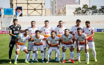 نکونام ترکیب فولاد را اعلام کرد