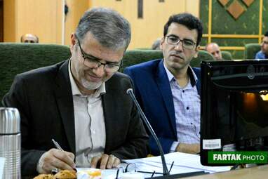 شورای گفت وگو استان کرمانشاه با حضور وزیر تعاون، کار و رفاه اجتماعی
