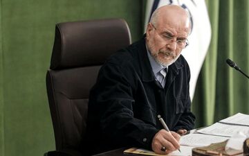 قالیباف: دشمن خودش را با نفت ۳ رقمی تنبیه کرده است 