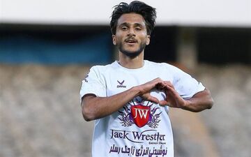 خرید جدید؟ | گزینه کارتال در آستانه عقد قرارداد با پرسپولیس