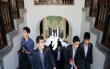 کاهش تخلفات صدور دیپلم جعلی در مراکز آموزش از راه دور