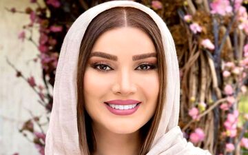 ذوق متین ستوده از کادوی شب یلدا؛ واکنش شیرین همسر کامران