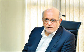 با تاکتیک تبلیغاتی نمی‌توان بازار ارز را کنترل کرد