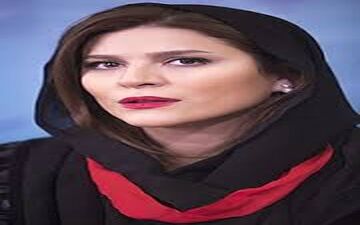 «سحر دولتشاهی» پس از دریافت سیمرغ 