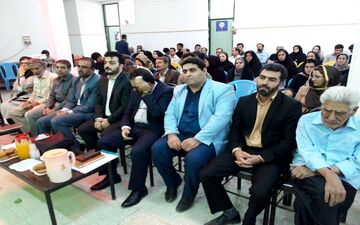 اهدا 160 بیمه نامه معرفی به تامین اجتماعی هنرمندان به روایت تصویر 