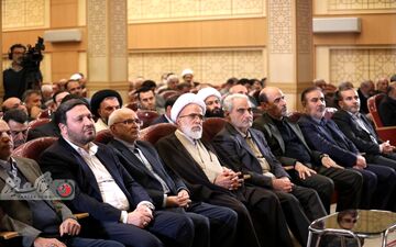 تصاویری دیدنی از نشست کرمانشاهیان مقیم تهران در مسجد الزهرا(س)
