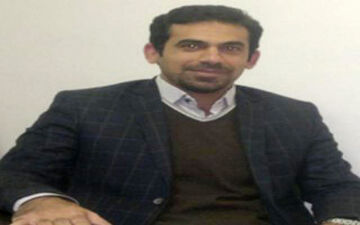 تجلیل انجمن علمی علوم سیاسی رازی از دکتر لقمان قنبری پژوهشگر و نویسنده