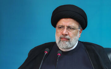 رئیسی: روند نزولی بیماری کرونا منجر به عادی‌انگاری نشود
