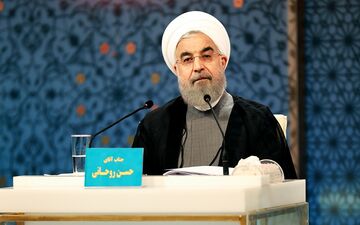 حسن روحانی در مناظره آخر شرکت نمی‌کند؟