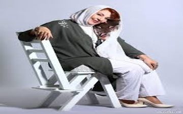 لباس های عجیب خانم بازیگر در یک سالن زیبایی