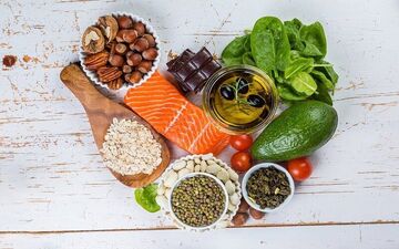 با این مواد غذایی قند خون خود را کنترل کنید