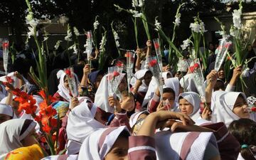 مدارس تهران یکشنبه ۱۰ دی ۹۶ تعطیل شد