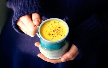 9 خاصیت شگفت انگیز چای زردچوبه