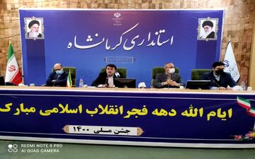 
از بیان آن چه به استان ضربه می‌زند پرهیز کنید/ انقلاب ایران باعث بیداری دنیا شده است