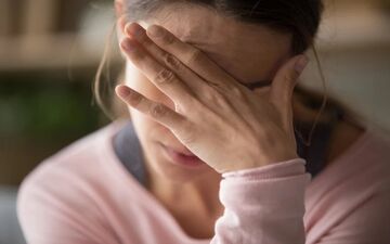 مراقبت از سلامت روان در مواجهه با اخبار جنگ با 5 راهکار کاربردی
