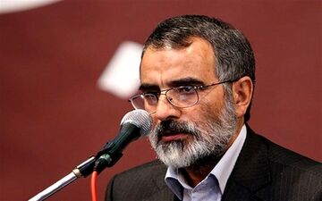 سه مجروح و یک شهید در حادثه تروریستی حرم امام(ره) 
