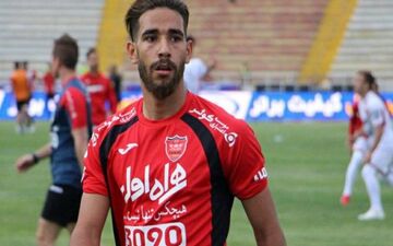 با موافقت آقای برانکو به طور کامل از پرسپولیس جدا شدم؛ مسئله حقوق دلاری در انتخاب تیم جدیدم نقشی نداشت