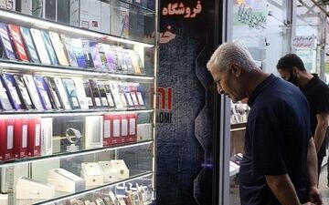 
قیمت جدید گوشی‌های شیائومی امروز دوشنبه ۱۴ فروردین