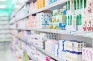 آمادگی داروخانه‌ها برای مراسم وداع با رهبر شهید