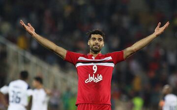 ستاره مغضوب هواداران به پرسپولیس باز می گردد ؟!